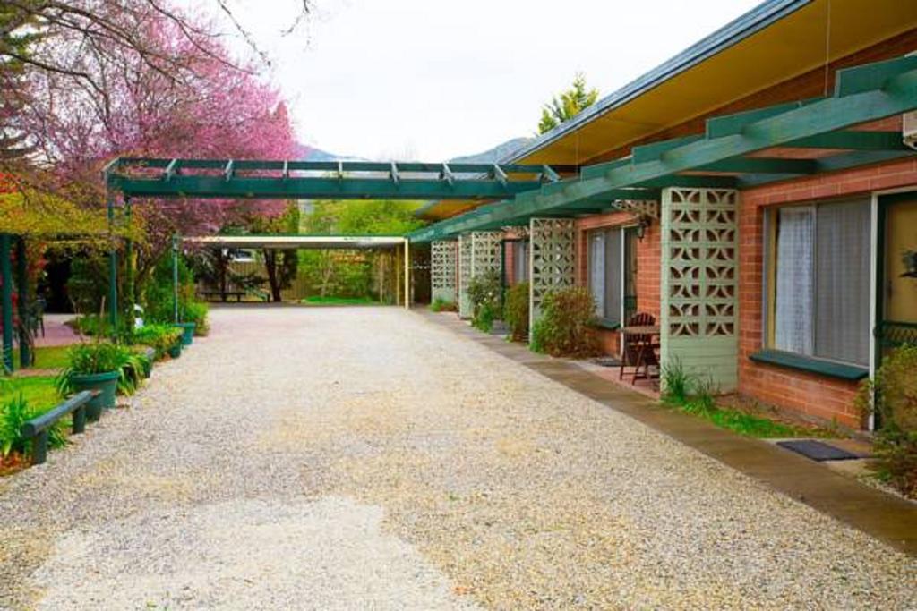 Carawatha Gardens Villa ไบรท์ ห้อง รูปภาพ