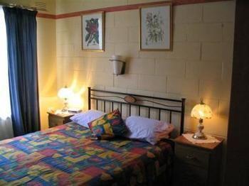 Carawatha Gardens Villa ไบรท์ ภายนอก รูปภาพ